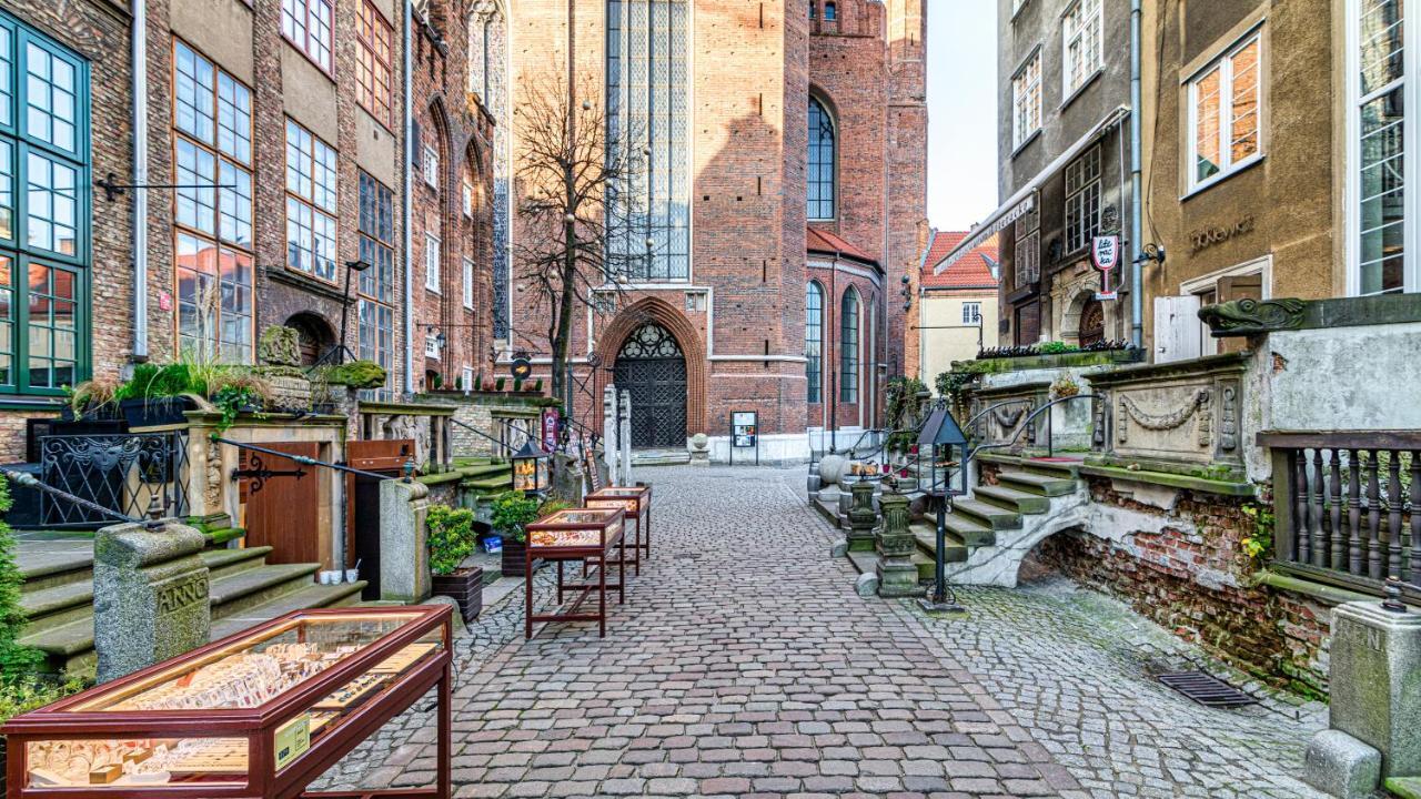 Maya'S Flats & Resorts - Gdansk Old Town Mariacka Bagian luar foto